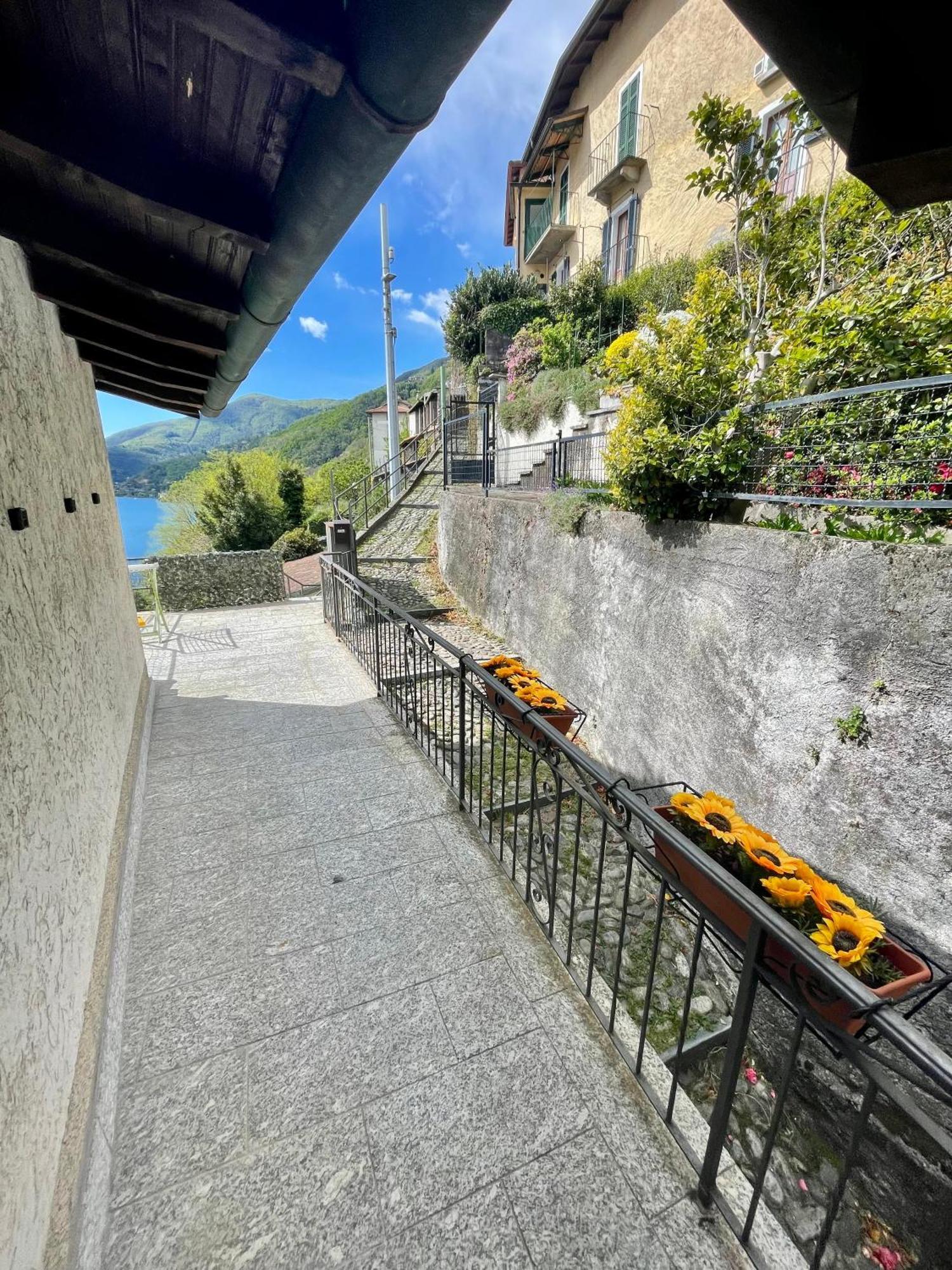 Rooftop Cannobio San Bartolomeo  Exteriér fotografie